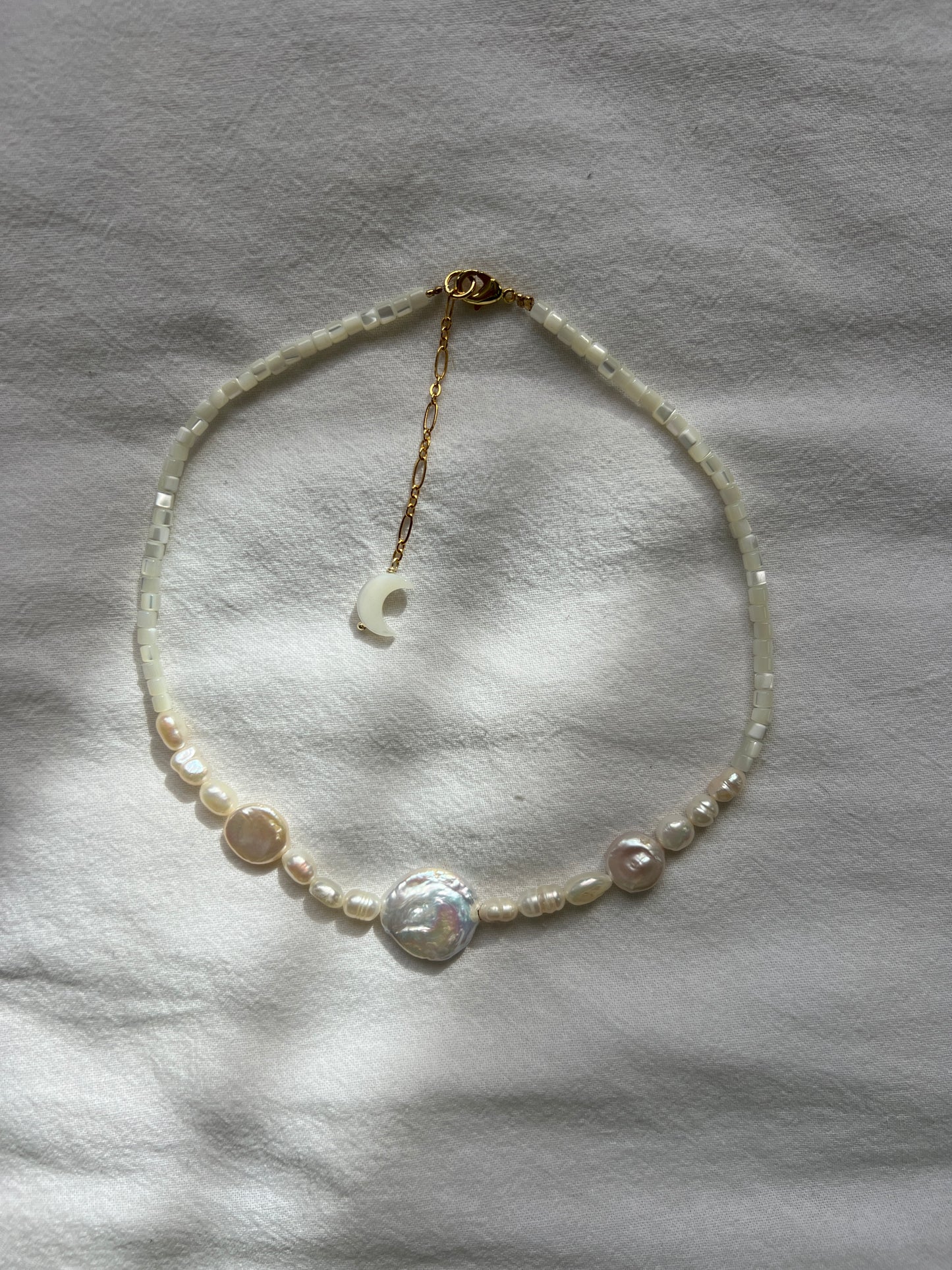 Moonlight Choker