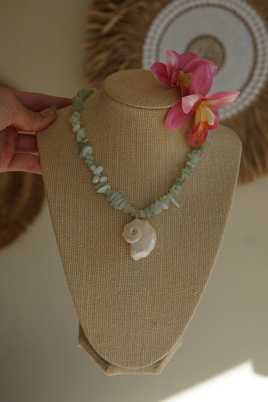 Aventurine Turban Shell Necklace