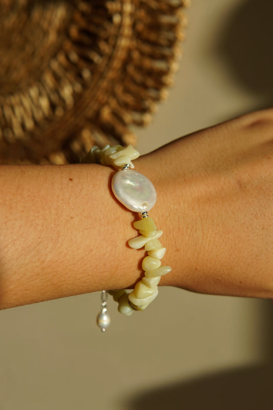 Yellow Jade Pearl Bracelet