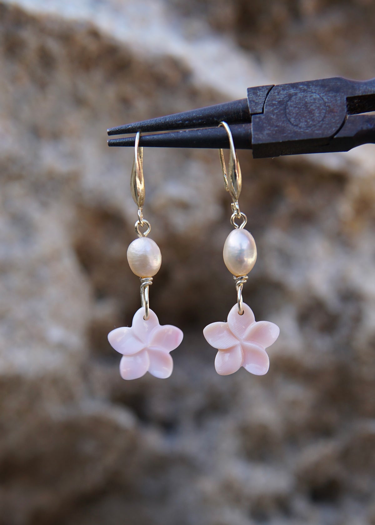 HIBISCUS EARRINGS