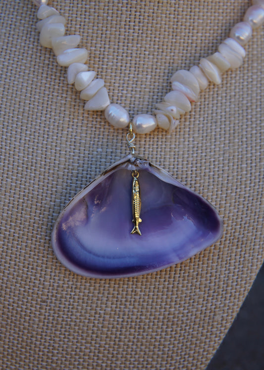 PIPI NECKLACE
