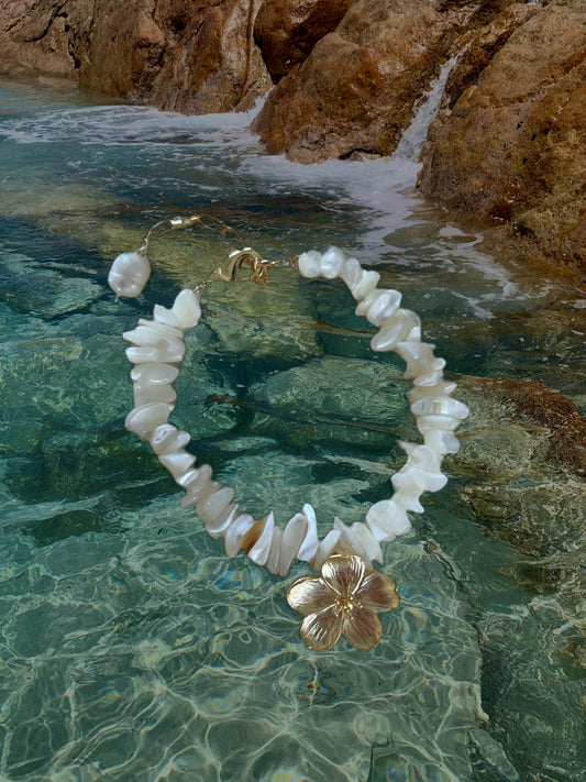 Hibiscus Bracelet