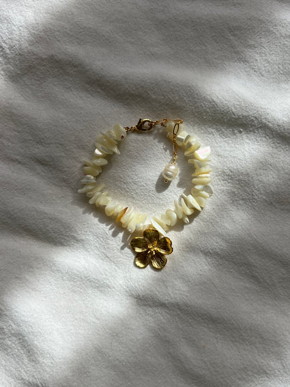 Hibiscus Bracelet