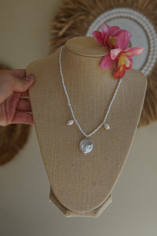 Scallop Pearl Necklace