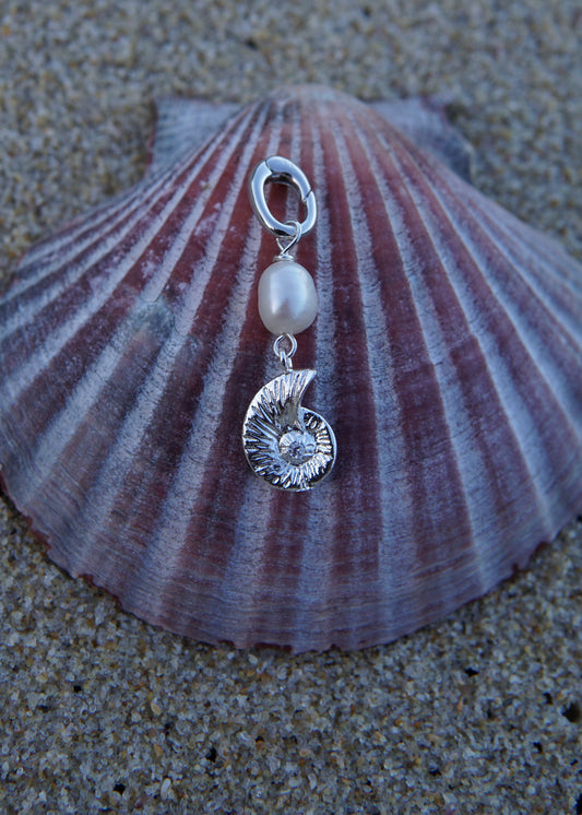 NAUTILUS BIKINI CHARM