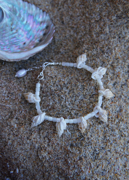 CONCH BRACELET