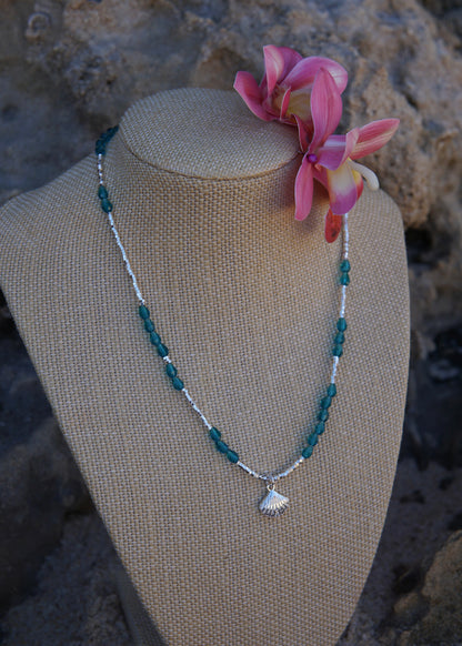 SCALLOP NECKLACE