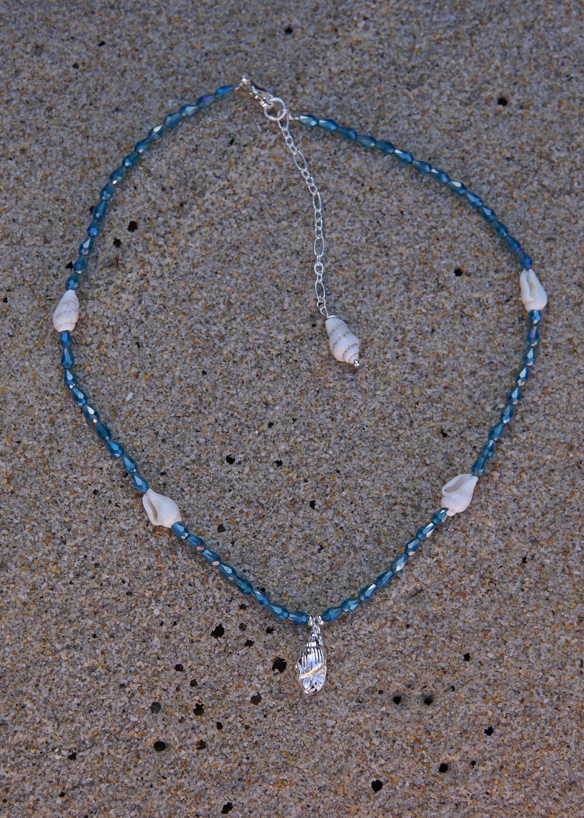 CONCH NECKLACE