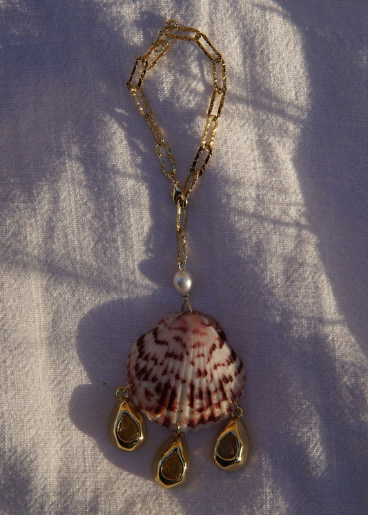 SCALLOP CAR CHARM 2